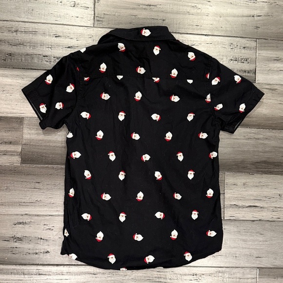 Free Planet black Shirt with Red Accents  , perfect for Christmas - Picture 4 of 4
